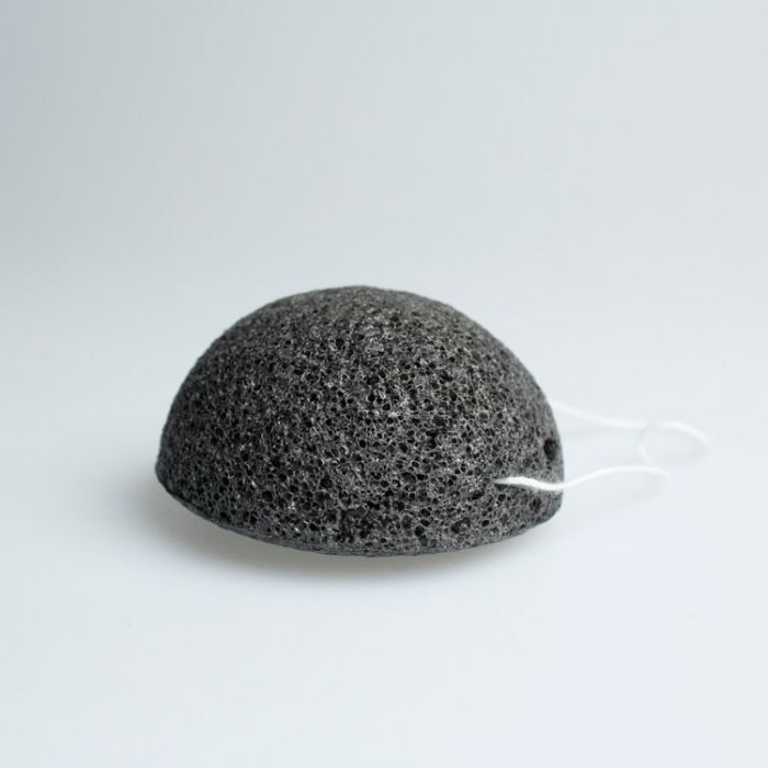 Paper & Boo - Konjac Spons - Zwart - Onzuivere huid